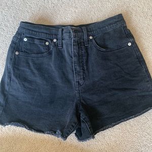Madewell black jeans shorts size 27